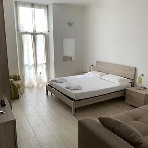 Appartamento Naviglio, Milano