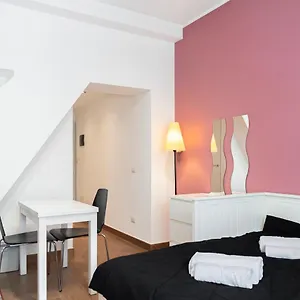 Appartamento Accogliente Monolocale In Porta Romana, Milano