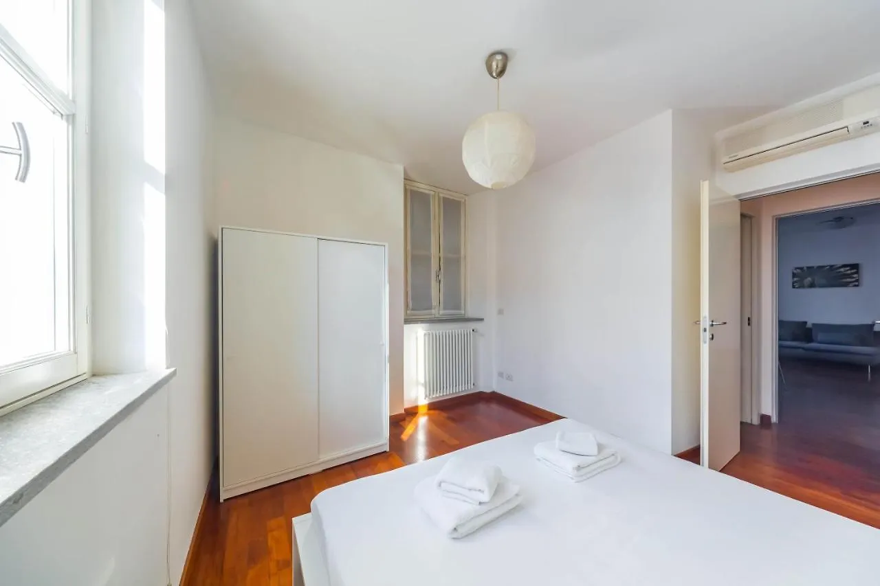 Апартаменты Cozy Flat 500M From Affori Fn! Милан